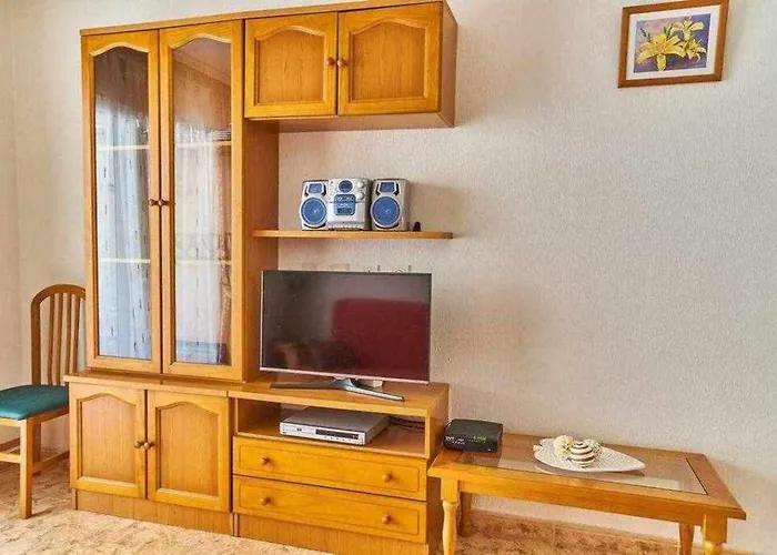 Espanhouse Diego تورّيفيِخا