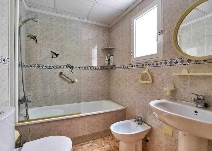 Espanhouse Diego شقة تورّيفيِخا